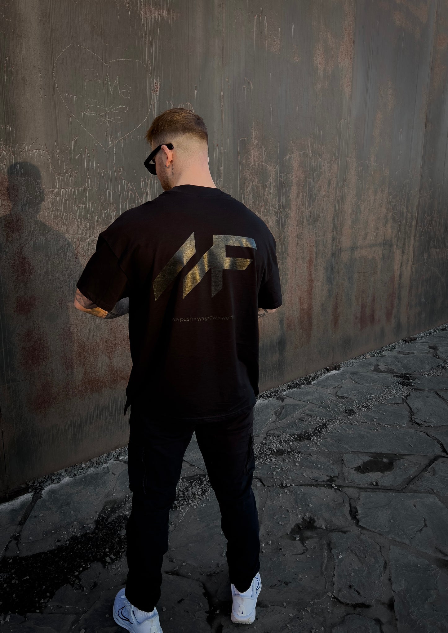The MF Rogue Neck Tee - Black